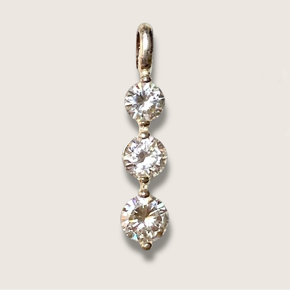 925 Sterling Silver Pendant